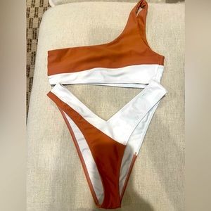 Two piece swimsuit, mauve and white